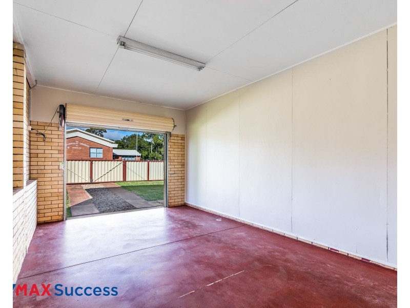 19 Erbacher Street, Centenary Heights QLD 4350