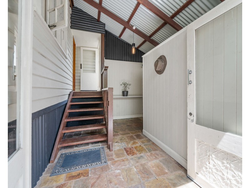 7 Kingston Street, Toowoomba City QLD 4350