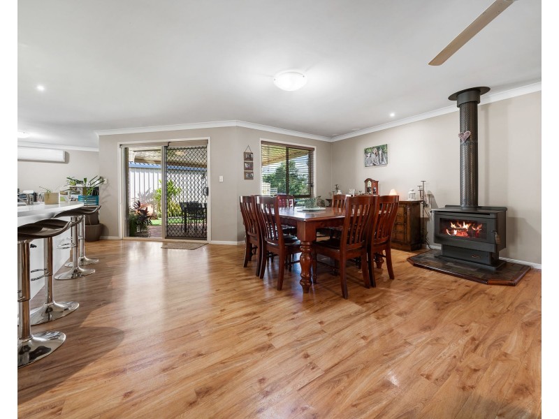 37 Valley View Drive, Meringandan West QLD 4352