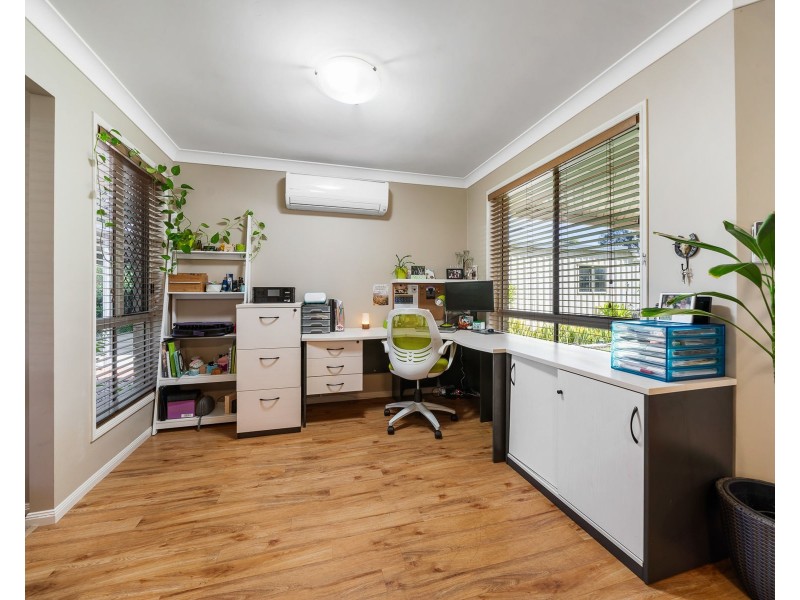 37 Valley View Drive, Meringandan West QLD 4352