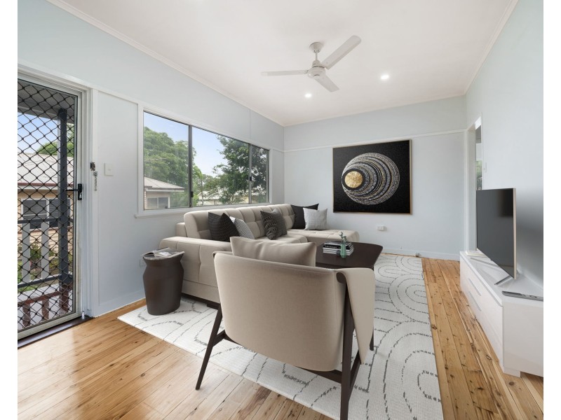 27 Elizabeth Street, South Toowoomba QLD 4350