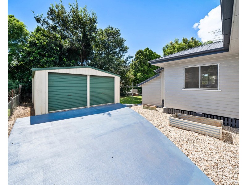 27 Elizabeth Street, South Toowoomba QLD 4350