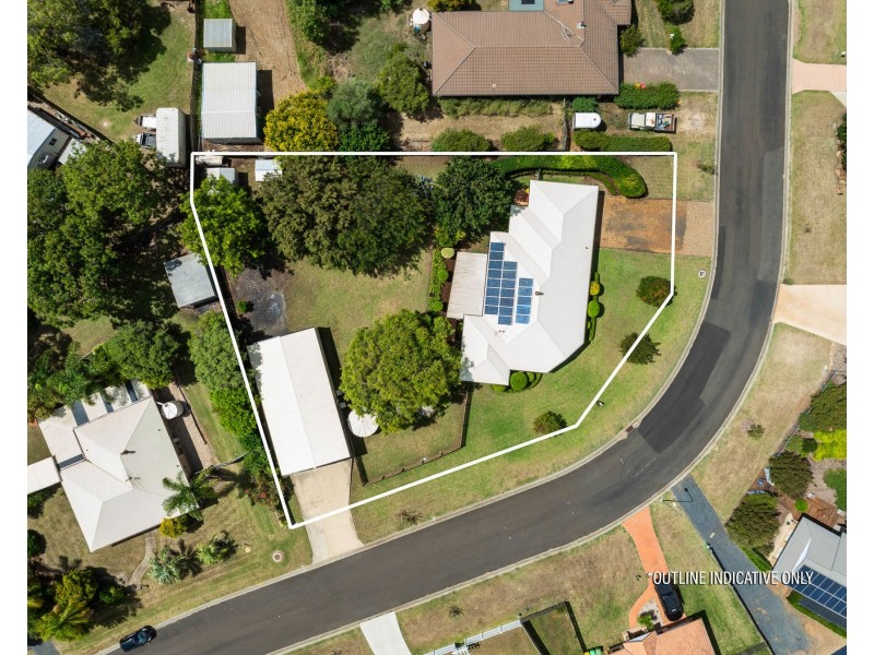 15 Westfield Drive, Westbrook QLD 4350