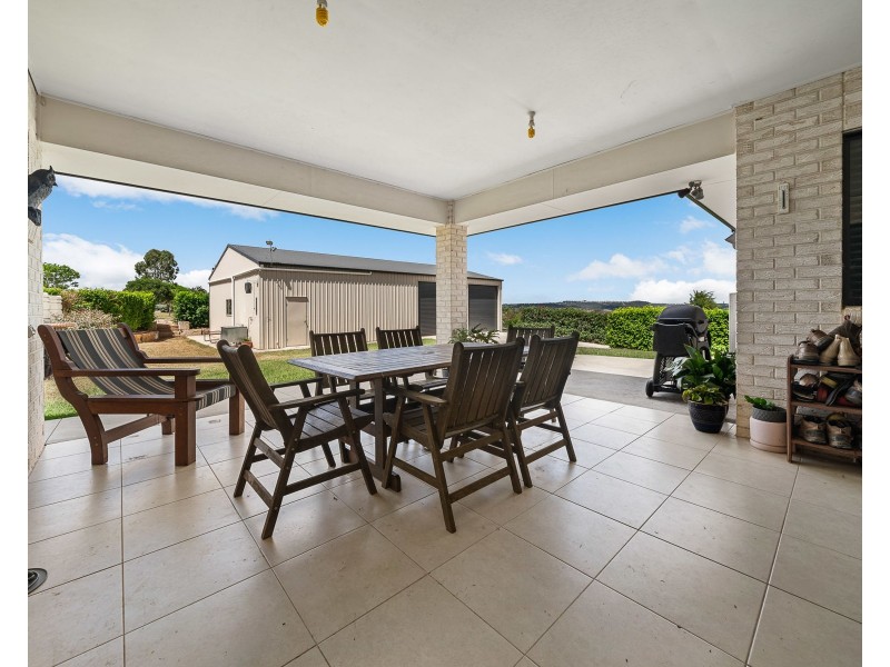 13 Settlers Drive, Gowrie Junction QLD 4352