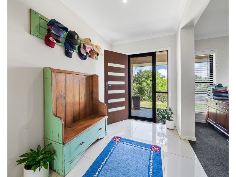 13 Settlers Drive, Gowrie Junction QLD 4352