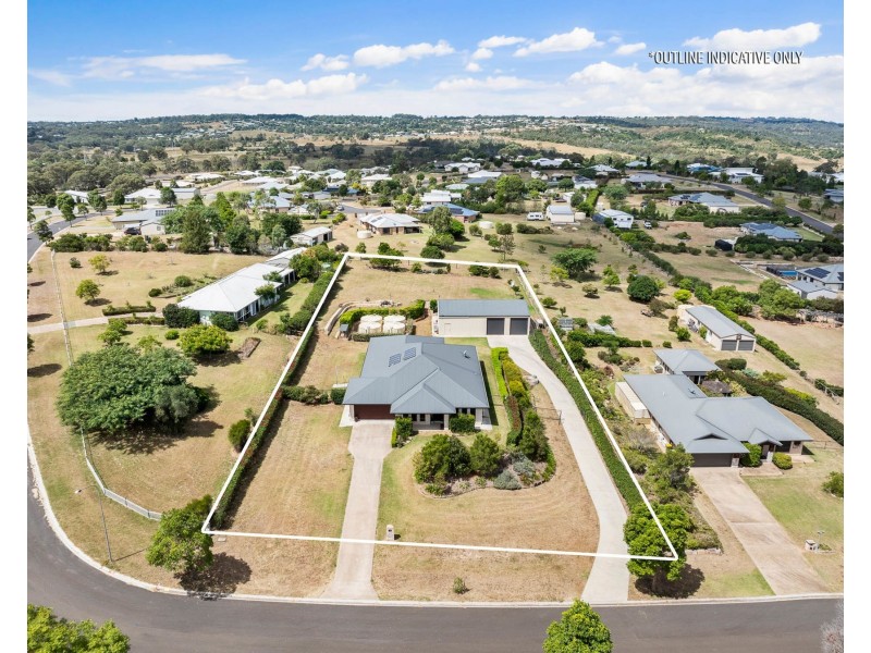 13 Settlers Drive, Gowrie Junction QLD 4352