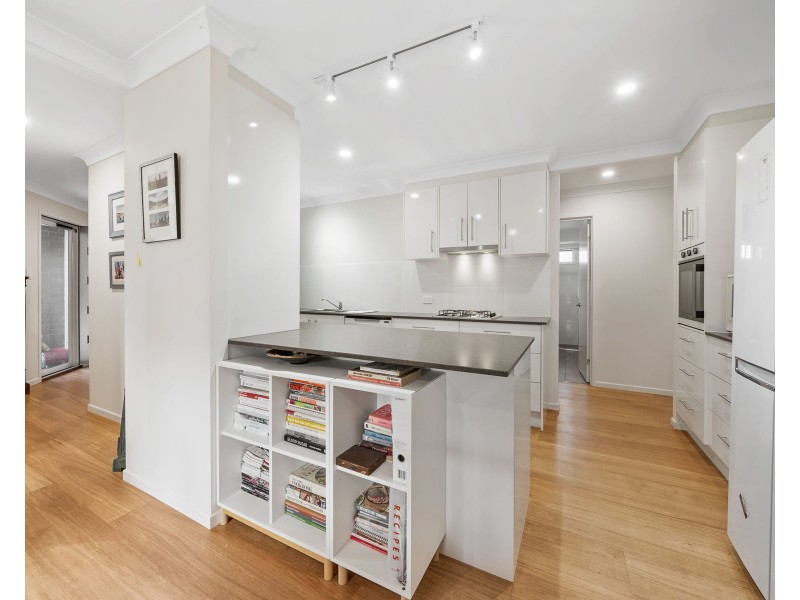 267b Alderley Street, Centenary Heights QLD 4350