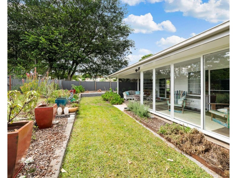 267b Alderley Street, Centenary Heights QLD 4350