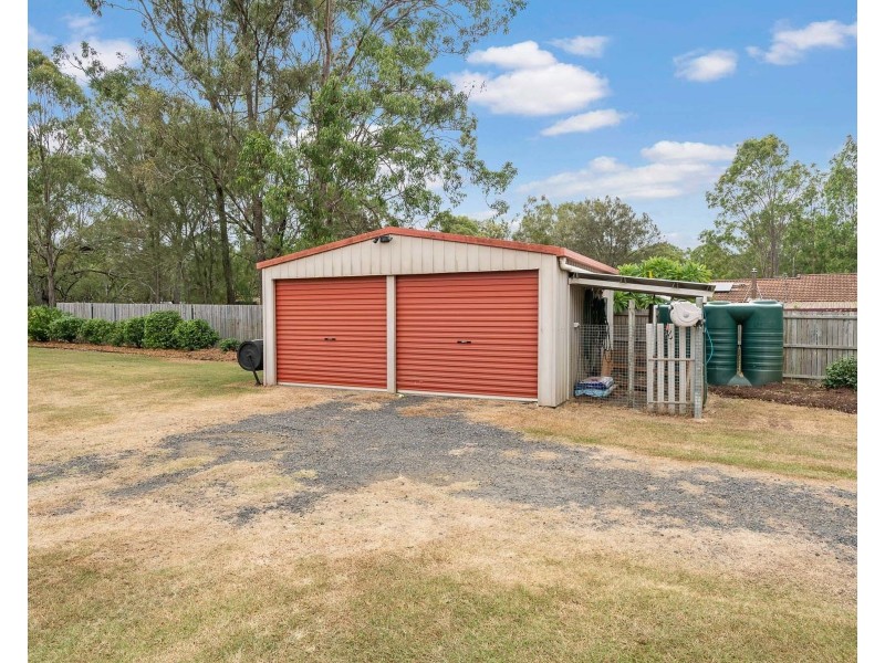 745 Murphys Creek Road, Upper Lockyer QLD 4352