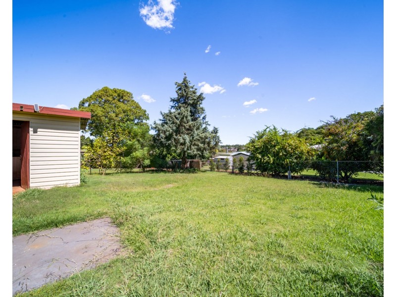 9 Webb Street, Rangeville QLD 4350