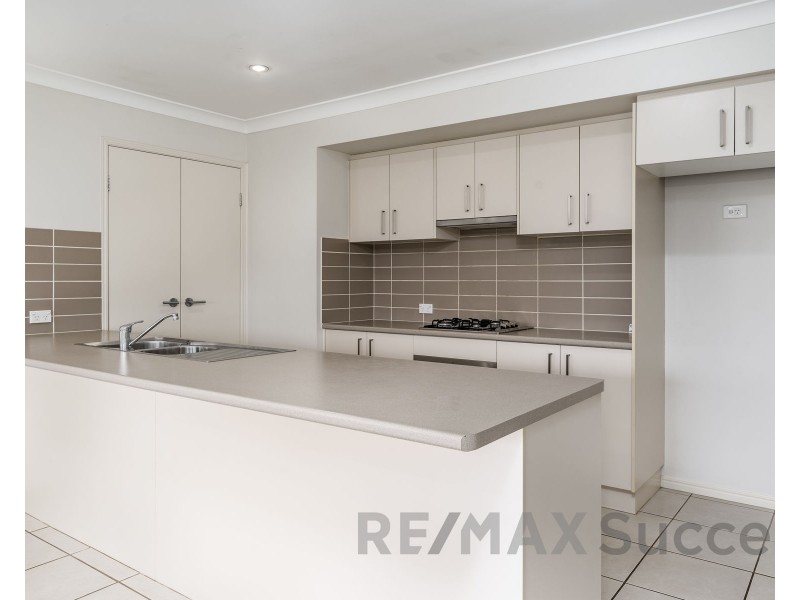 25 Sweeney Street, Kearneys Spring QLD 4350