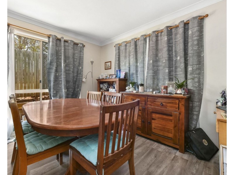271 New England Highway, Harlaxton QLD 4350