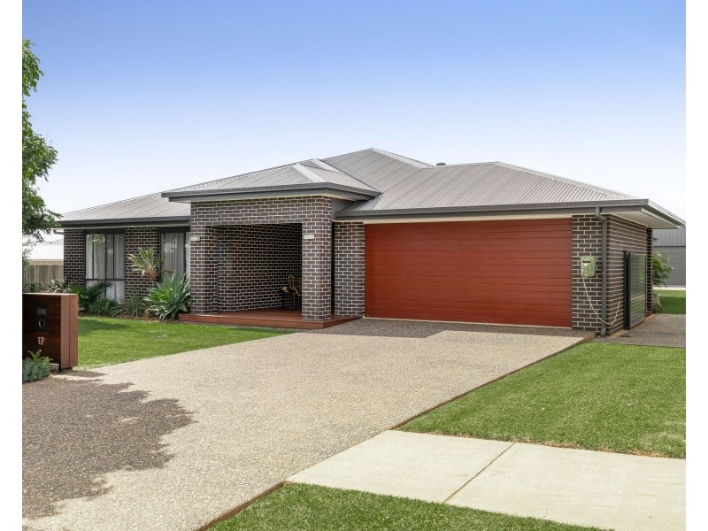 17 Hancock Circuit, Kleinton QLD 4352
