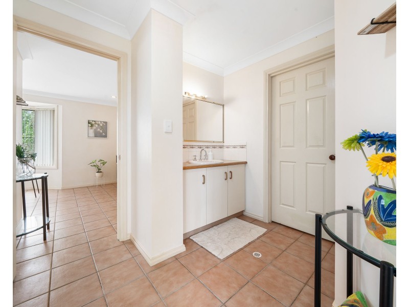 15 Gouldson Drive, Kearneys Spring QLD 4350