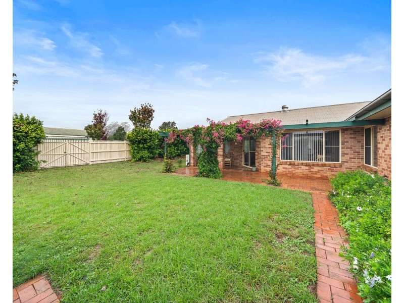 15 Gouldson Drive, Kearneys Spring QLD 4350