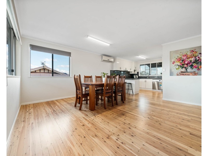 30 Gladstone Street, Wyreema QLD 4352