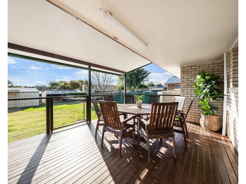 30 Gladstone Street, Wyreema QLD 4352
