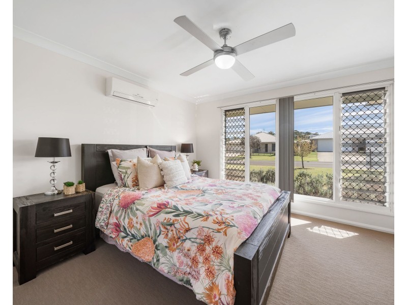 56 Edwin Street, Westbrook QLD 4350