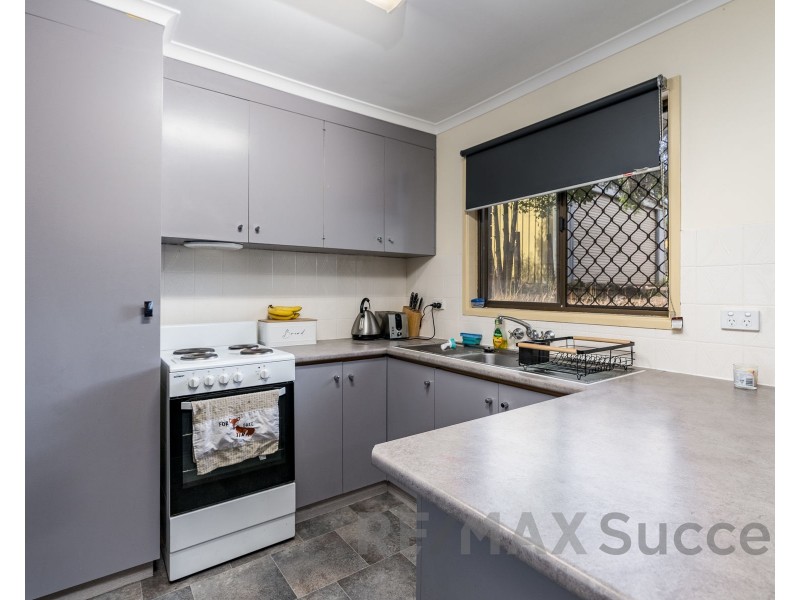 2/16 Ruthven Street, Harlaxton QLD 4350