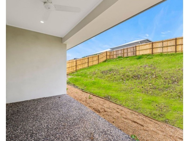41 Adelaide Street, Cranley QLD 4350