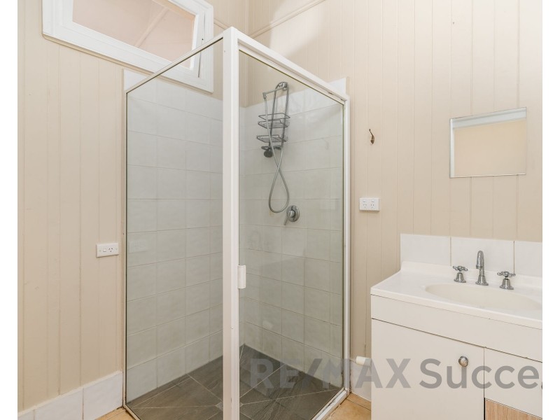 3/161 North Street, Rockville QLD 4350