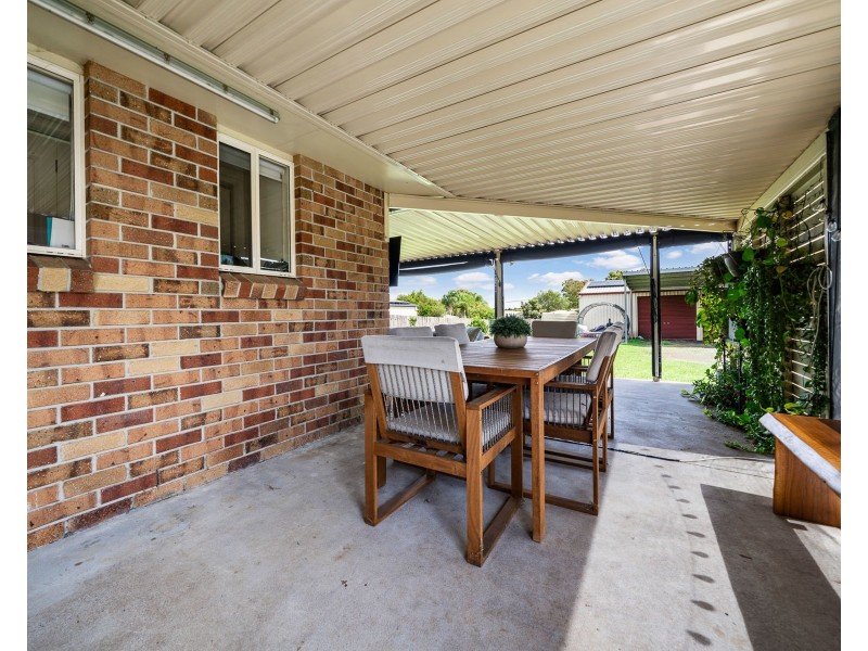 24 Gladstone Street, Wyreema QLD 4352