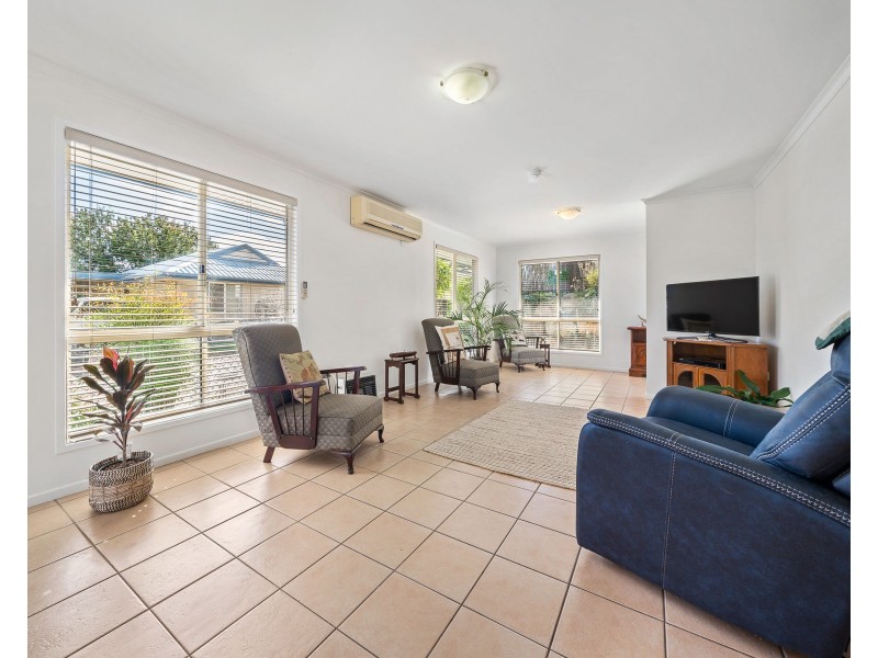 105/303 Spring Street, Kearneys Spring QLD 4350