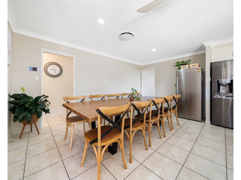 61 Belclaire Drive, Westbrook QLD 4350