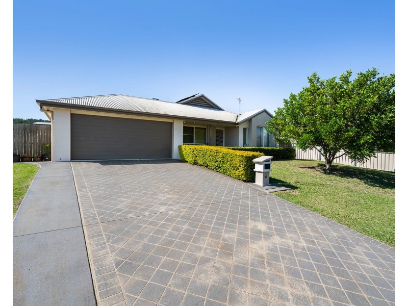 61 Belclaire Drive, Westbrook QLD 4350