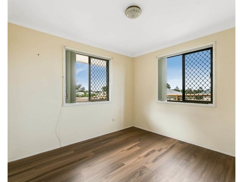 2/36 Hampton Street, Newtown QLD 4350