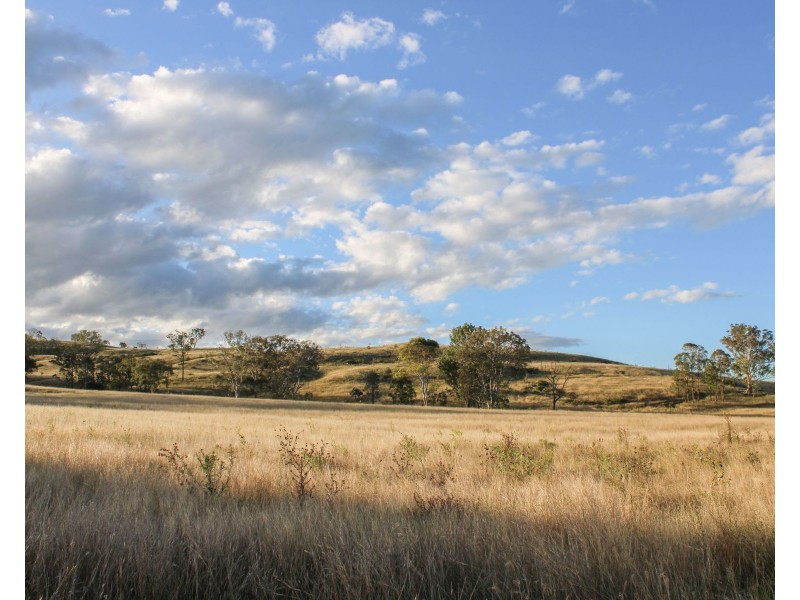 112 Pimpimbudgee Road, Pimpimbudgee QLD 4615