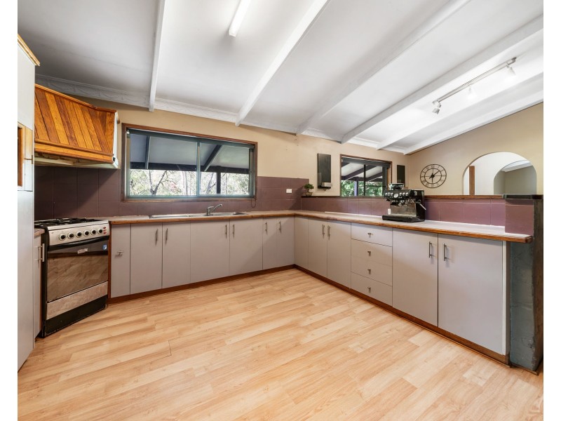 2236 Murphys Creek Road, Ballard QLD 4352