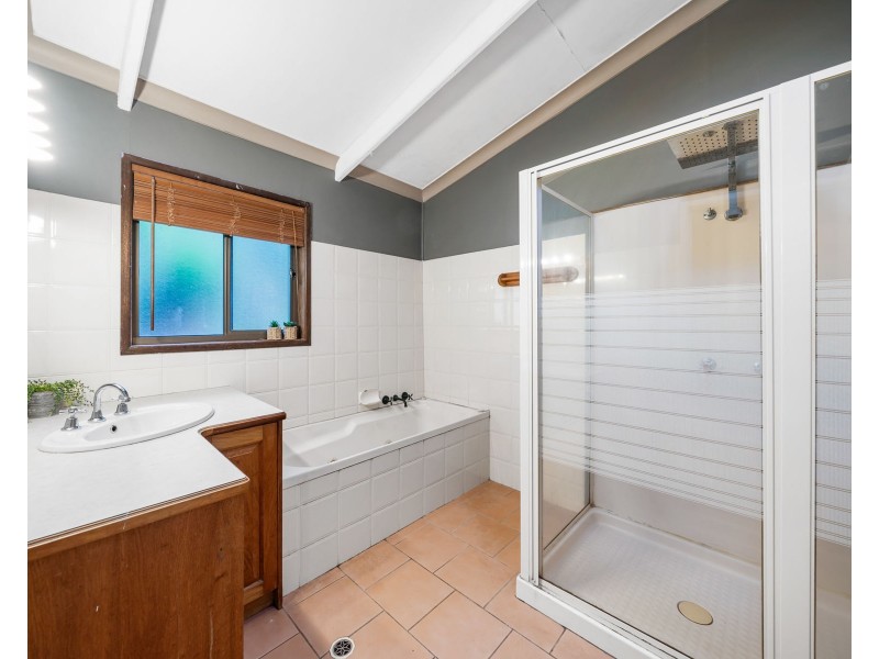 2236 Murphys Creek Road, Ballard QLD 4352