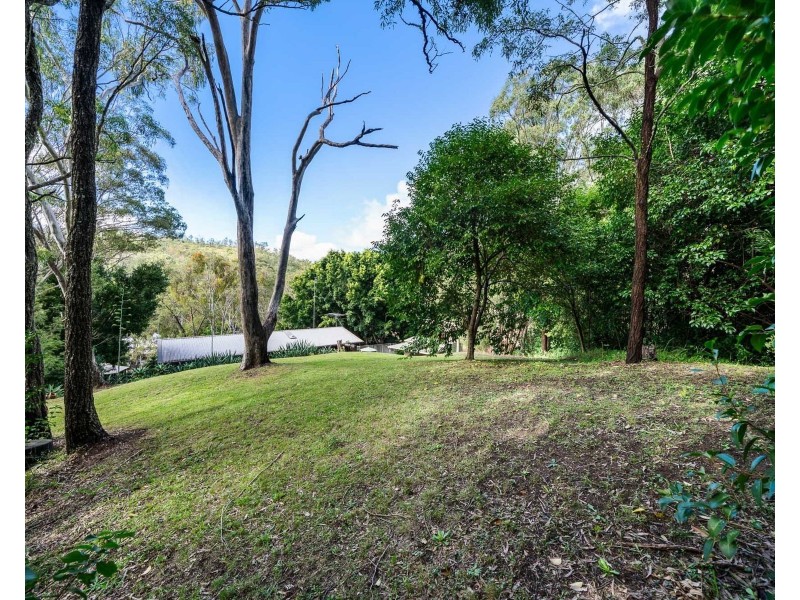 2236 Murphys Creek Road, Ballard QLD 4352