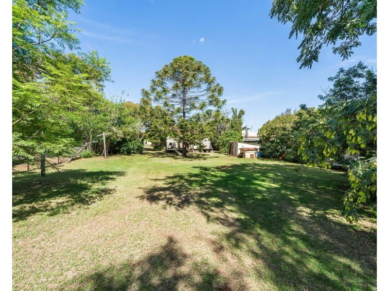 5 Hartwig Street, Goombungee QLD 4354