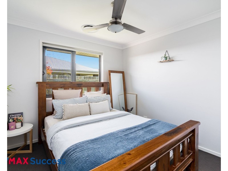 15 Entabeni Drive, Kearneys Spring QLD 4350