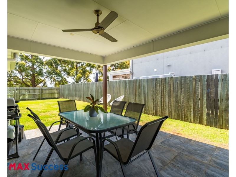 15 Entabeni Drive, Kearneys Spring QLD 4350