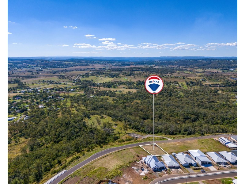 25 Reserve Road, Cranley QLD 4350
