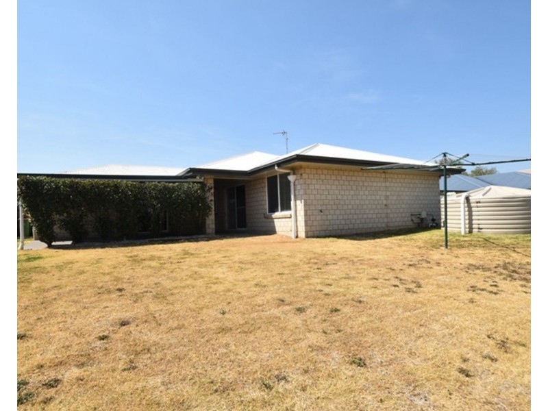 48 Wareena Crescent, Glenvale QLD 4350