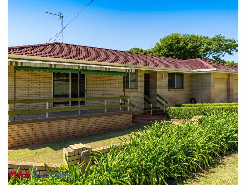 2 Diosma Street, Centenary Heights QLD 4350