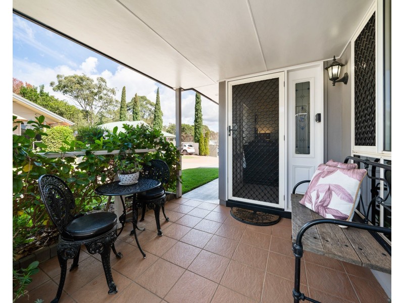 66/303 Spring Street, Kearneys Spring QLD 4350