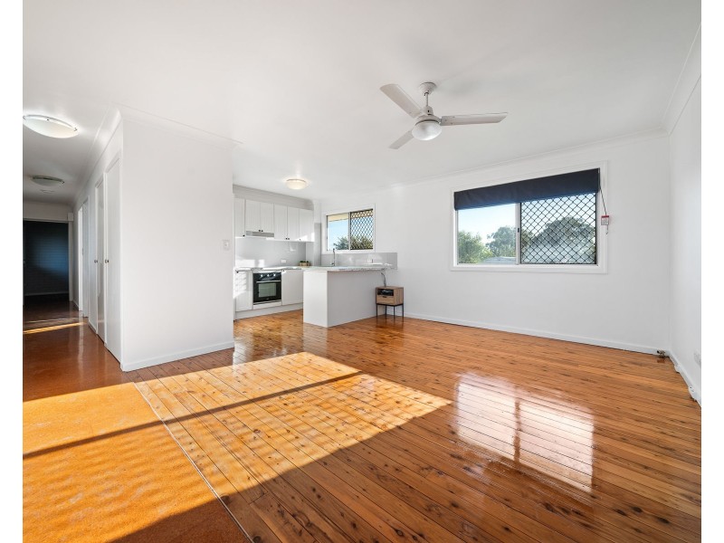 1/1a Gore Street, Cambooya QLD 4358