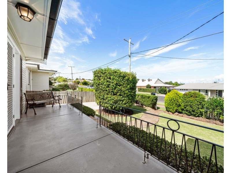 87 South Street, Rangeville QLD 4350