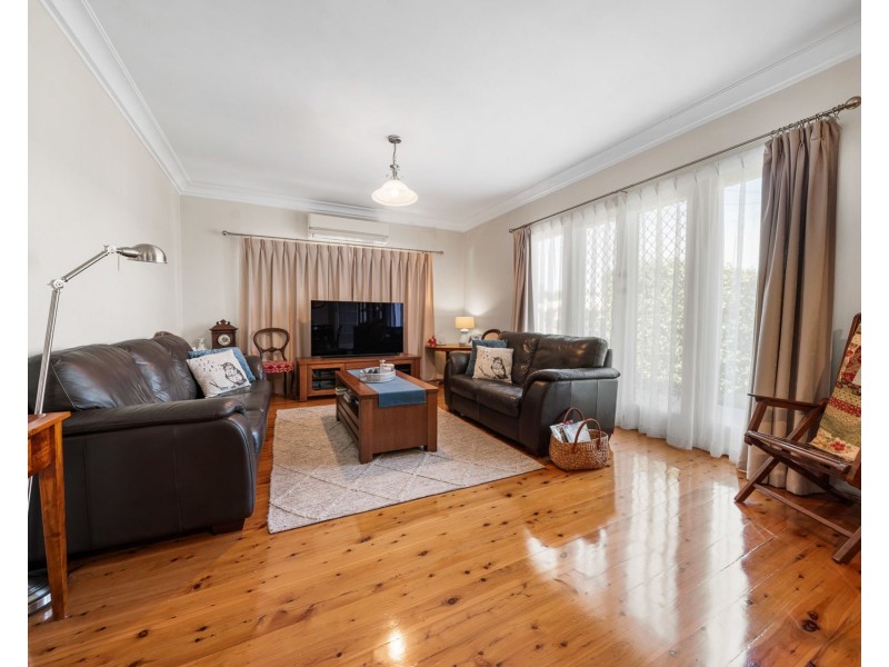 87 South Street, Rangeville QLD 4350