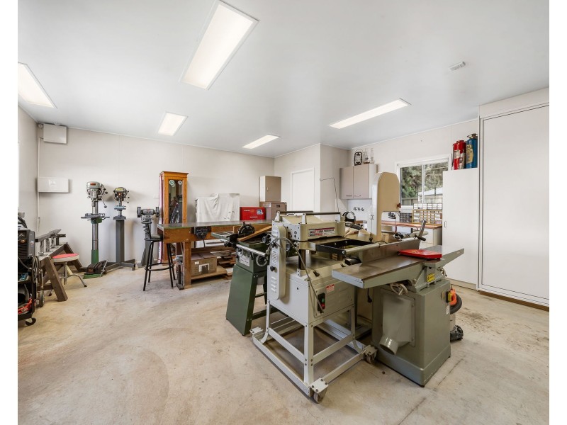 87 South Street, Rangeville QLD 4350