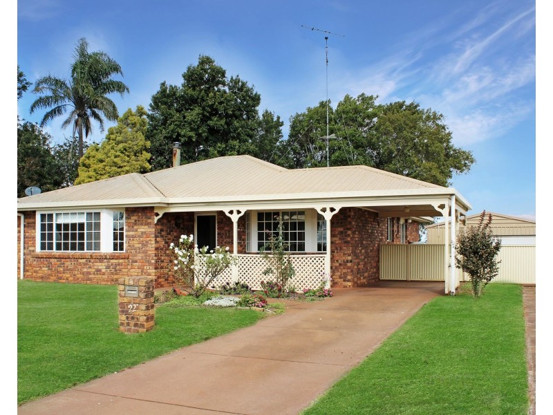 22 Bamboo Court, Darling Heights QLD 4350