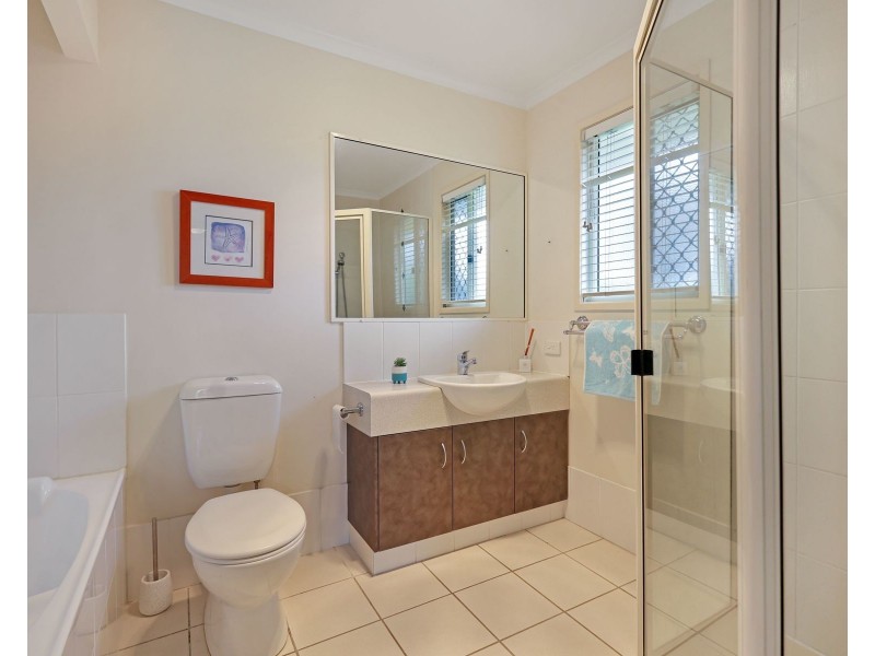 80/303 Spring Street, Kearneys Spring QLD 4350
