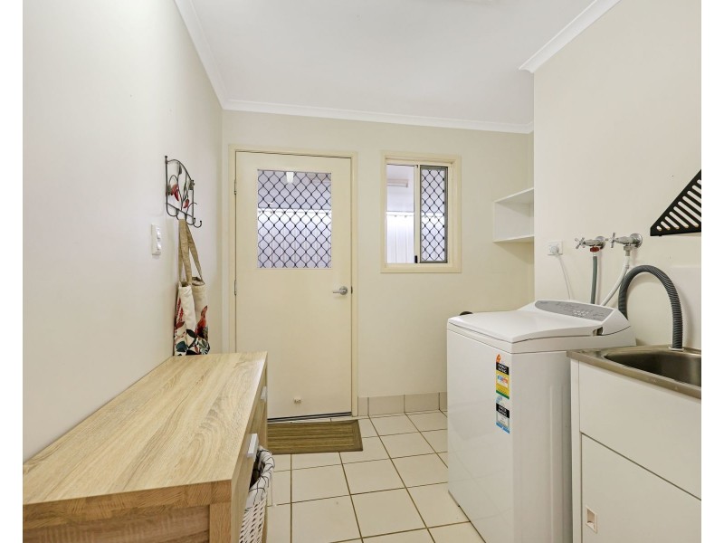 80/303 Spring Street, Kearneys Spring QLD 4350