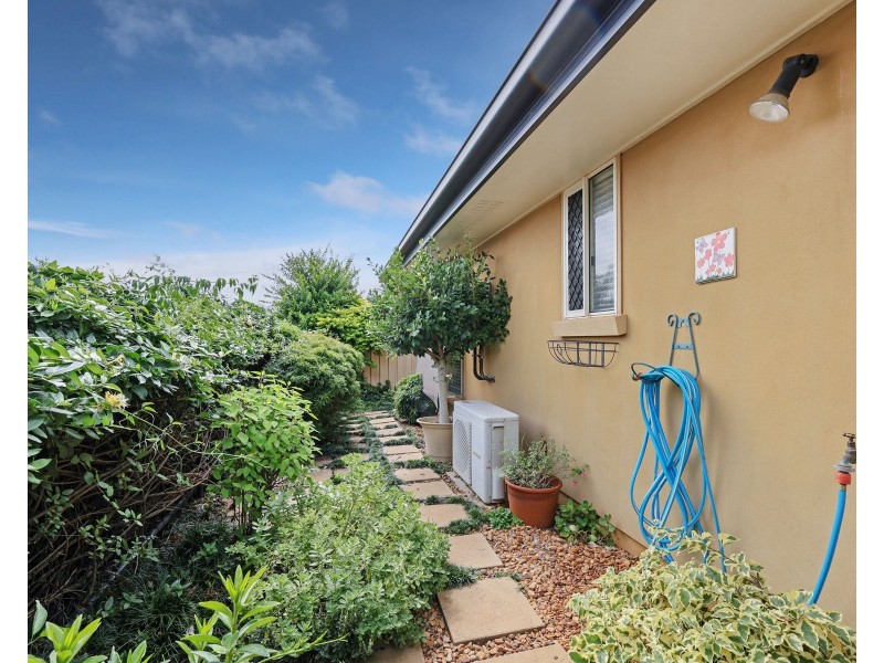 80/303 Spring Street, Kearneys Spring QLD 4350