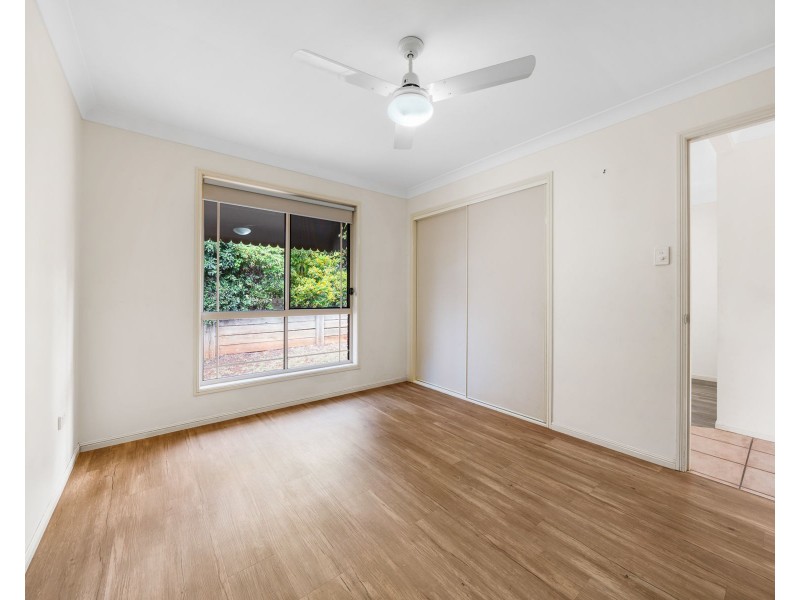 5 Howard Street, Middle Ridge QLD 4350